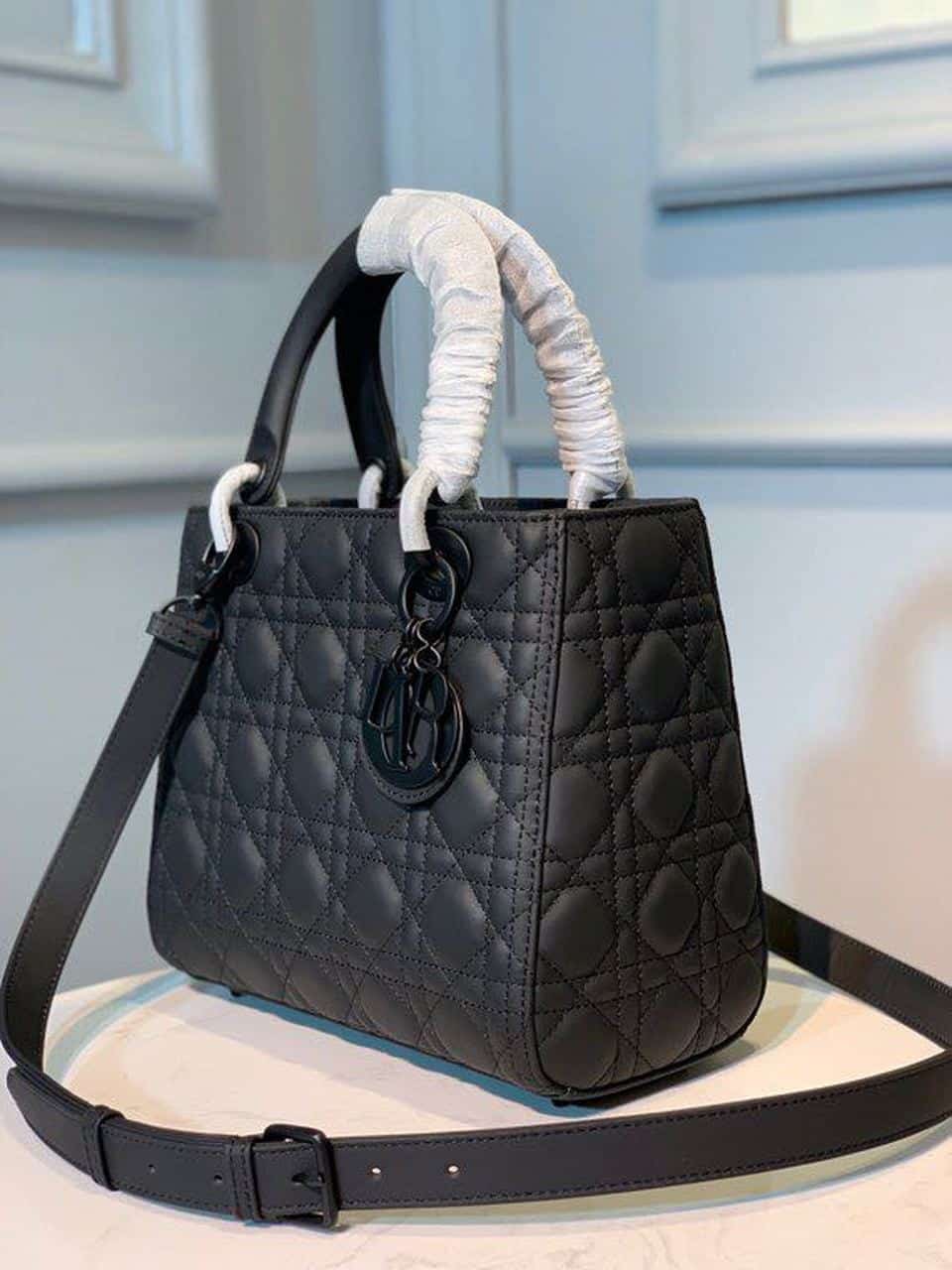 1:1 Replica Christian Dior Medium Lady Dior Bag Matte Hardware Black Ultramatte For Women 9.5in/24cm CD M0565SLOI_M989 - Image 4