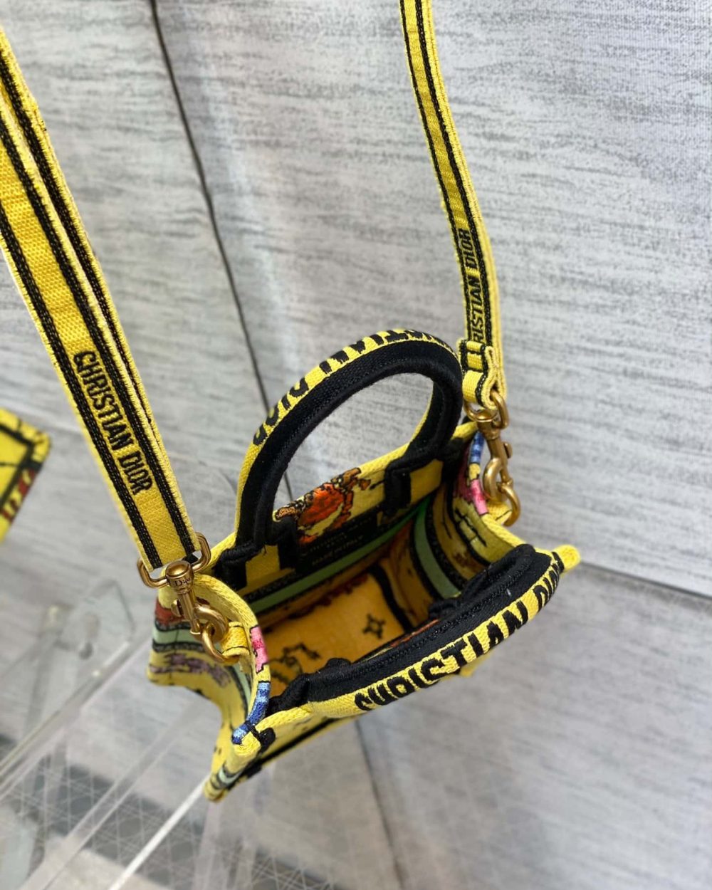 1:1 Replica Christian Dior Mimi Dior Book Tote Phone Bag White, For Women, Women’s Handbags 7in/18cm CD S5555CRTY_M941