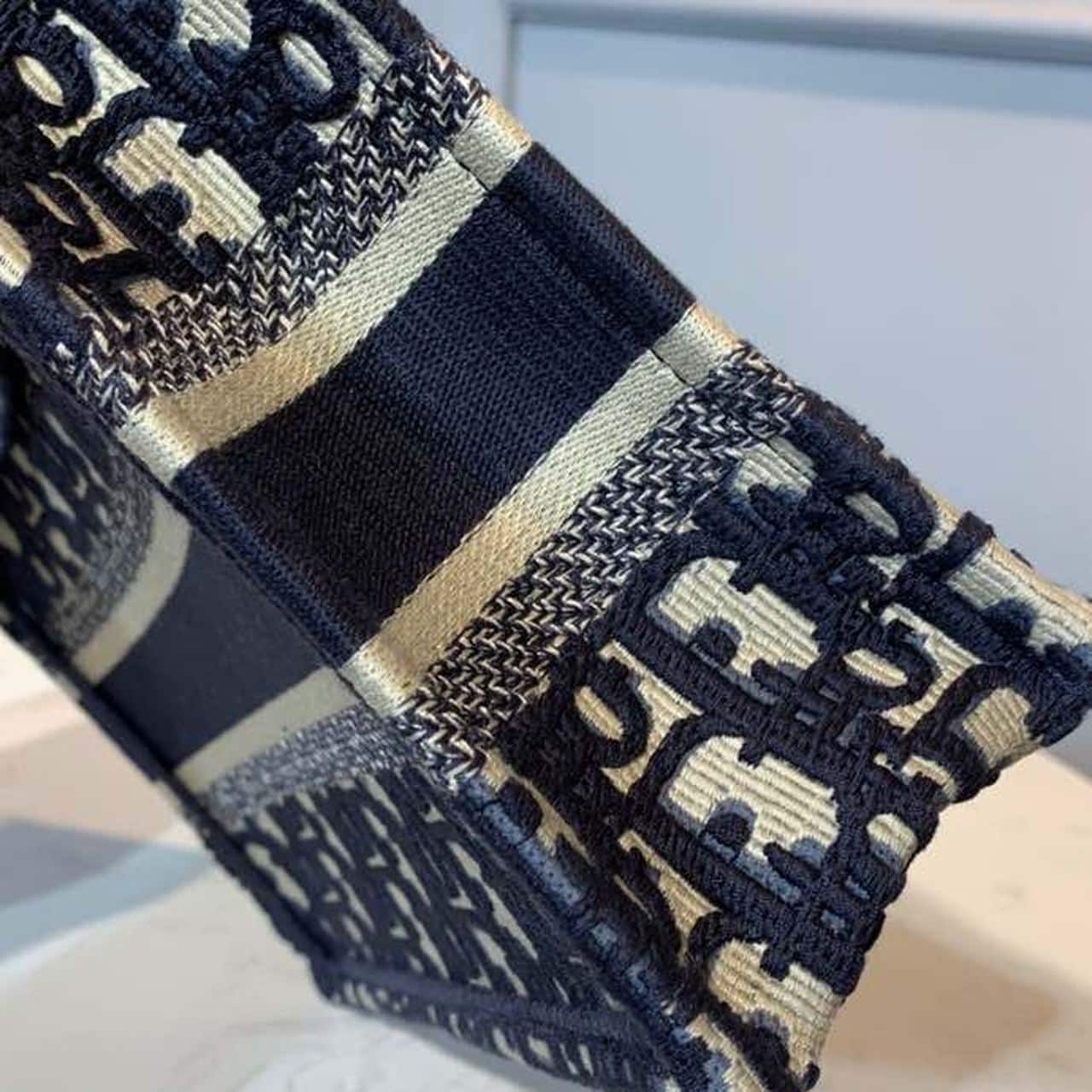 1:1 Replica Christian Dior Mini Dior Book Tote Bag Blue By Maria Grazia Chiuri For Women 9in/23cm CD S5475ZRIW_M928 - Image 9