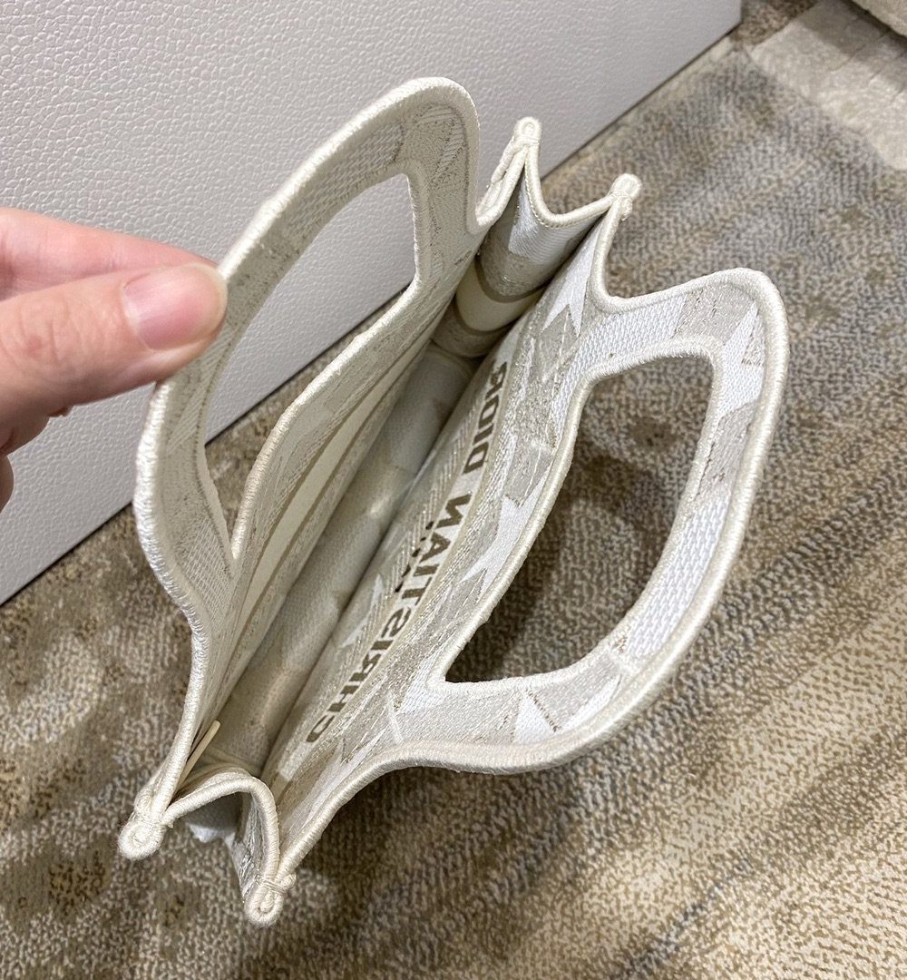 1:1 Replica Christian Dior Mini Dior Book Tote Embroidery Stars Gold Dior Bag, Beige, For Women Women’s Handbags, 9in/23cm CD