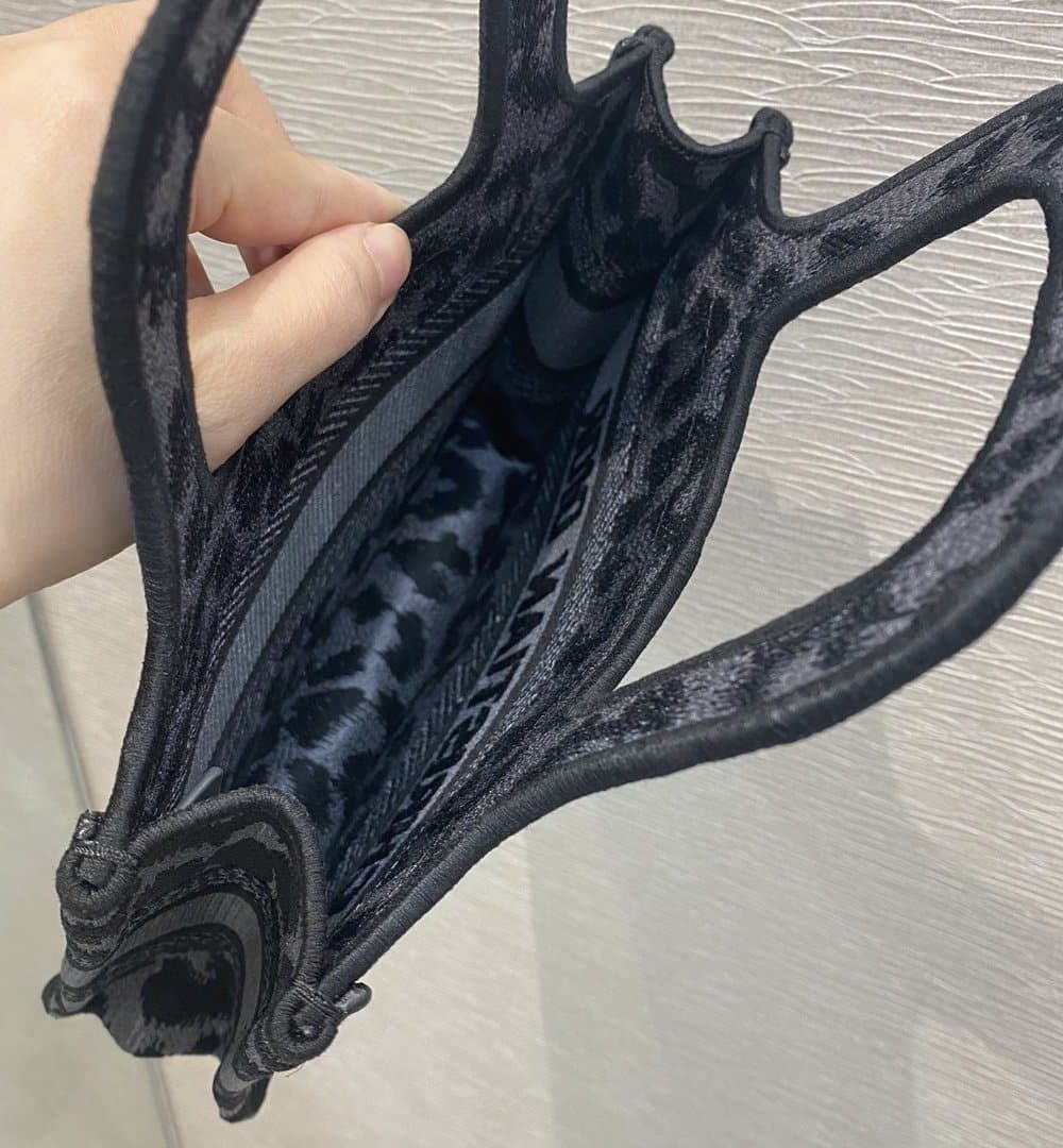 1:1 Replica Christian Dior Mini Dior Book Tote Mizza Embroidery, Blue/Black, For Women Women's Handbags, 9in/23cm CD S5475ZRHM_M962