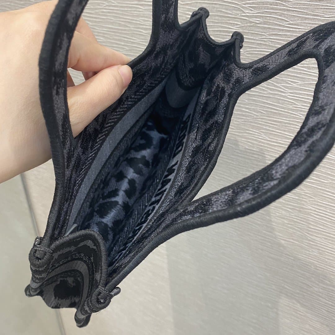 1:1 Replica Christian Dior Mini Dior Book Tote Mizza Embroidery, Blue/Black, For Women Women's Handbags, 9in/23cm CD S5475ZRHM_M962 - Image 5