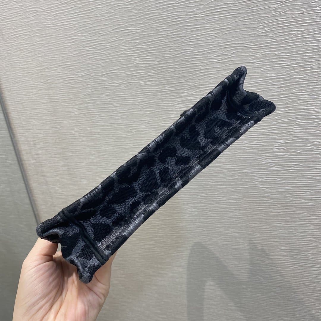 1:1 Replica Christian Dior Mini Dior Book Tote Mizza Embroidery, Blue/Black, For Women Women's Handbags, 9in/23cm CD S5475ZRHM_M962 - Image 9