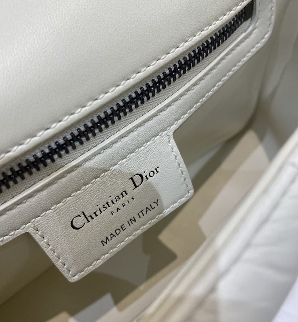 1:1 Replica Christian Dior Mini Dior Caro Bag Latte Matte Padded Macrocannage, Latte White, For Women Women’s Handbags, Crossbody Bags, 20cm CD