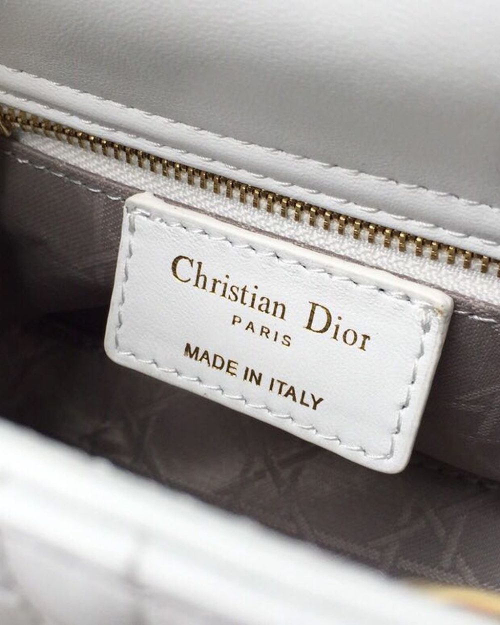 1:1 Replica Christian Dior Mini Lady Dior Bag Gold Toned Hardware White For Women 18cm/7in CD