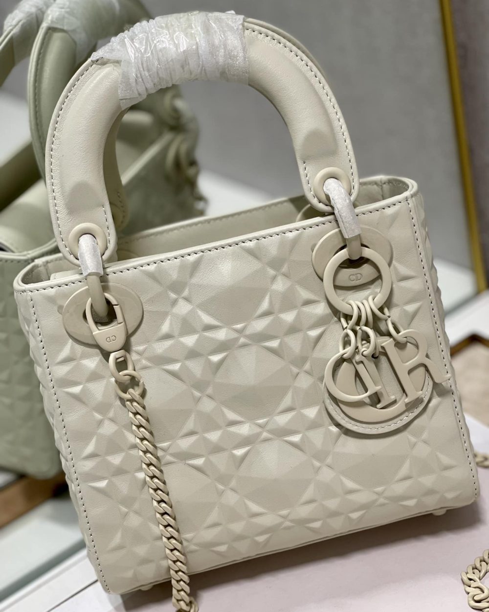 1:1 Replica Christian Dior Mini Lady Dior Bag Latte Cannage with Beaded Motif, Beige, For Women Women’s Handbags, Crossbody Bags, 18cm CD M0505INEA_M030
