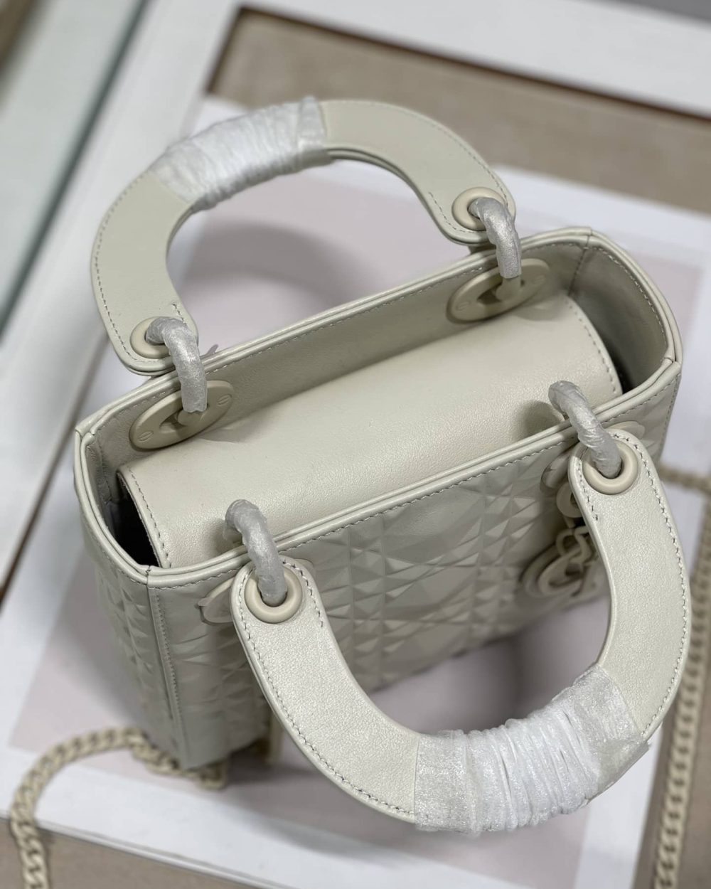 1:1 Replica Christian Dior Mini Lady Dior Bag Latte Cannage with Beaded Motif, Beige, For Women Women’s Handbags, Crossbody Bags, 18cm CD M0505INEA_M030