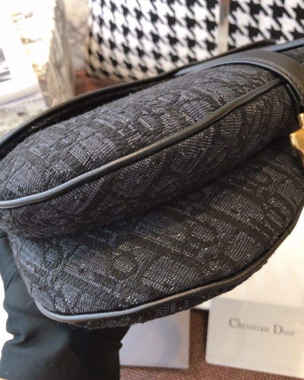 1:1 Replica Christian Dior Saddle Bag Black Oblique Embroidered Canvas Gold Toned Hardware For Women 25cm/10in CD