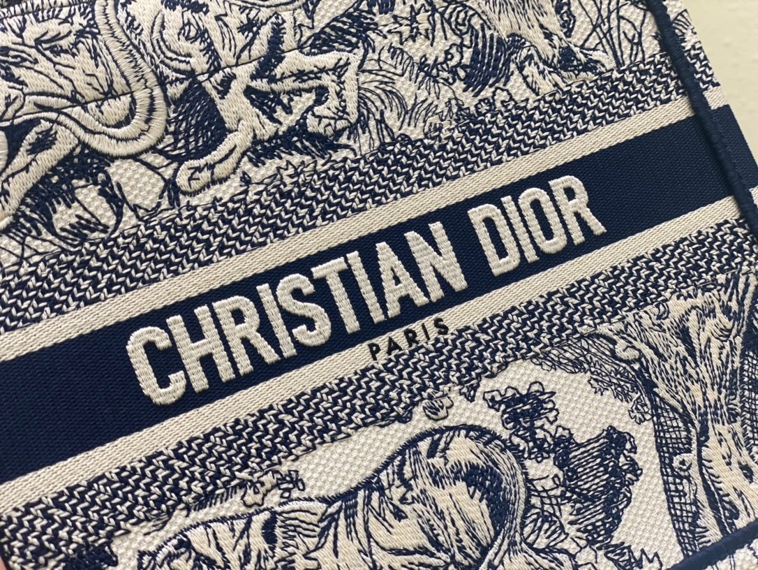 1:1 Replica Christian Dior Small Dior Book Tote Blue, For Women, Women’s Handbags 26.5cm/10.5in CD M1265ZRGO_M928 - Image 4