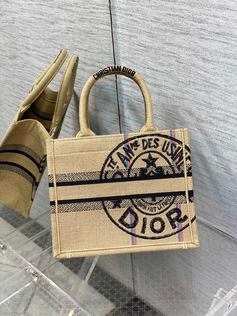 1:1 Replica Christian Dior Small Dior Book Tote Brown, For Women, Women’s Handbags 26.5cm/10.5in CD M1265ZRUW_M918