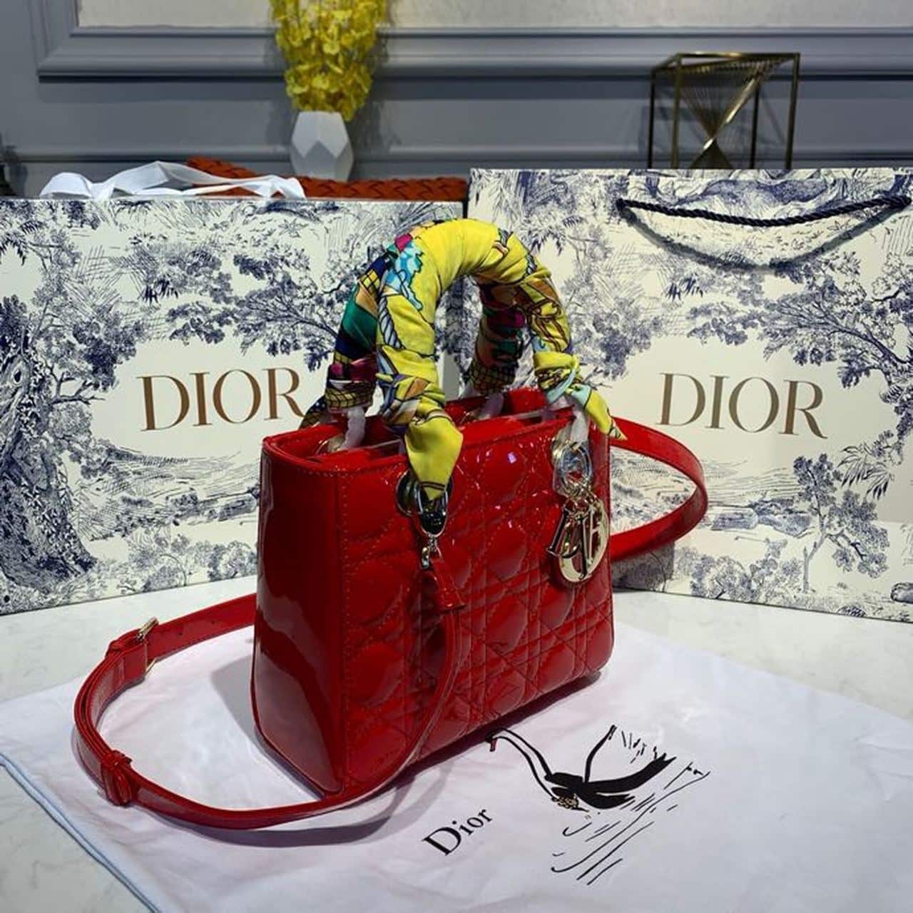 1:1 Replica Christian Dior Small Lady Dior Bag Gold Toned Hardware Cherry Red Patent For Women 8in/20cm CD M0531OWCB_M323 - Image 4