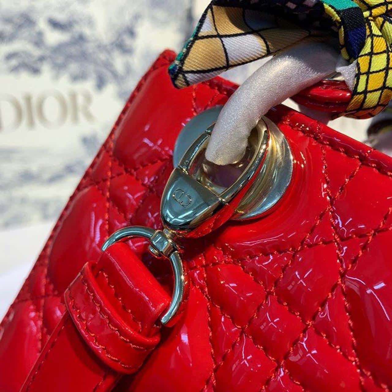 1:1 Replica Christian Dior Small Lady Dior Bag Gold Toned Hardware Cherry Red Patent For Women 8in/20cm CD M0531OWCB_M323 - Image 7