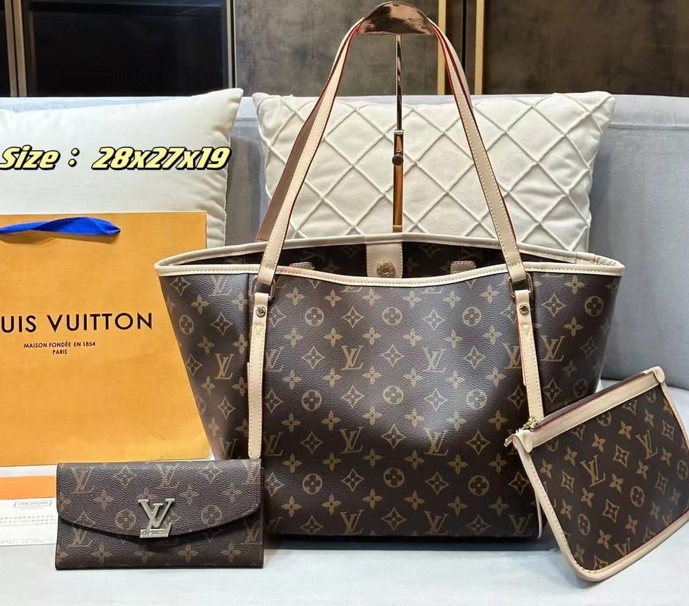 DBS-LC364 - Neverfull PM Handbag Deal