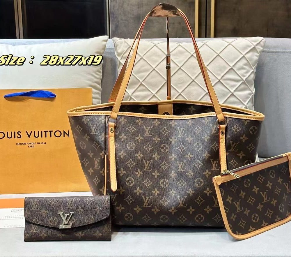 DBS-LC365 - Neverfull PM Handbag Deal