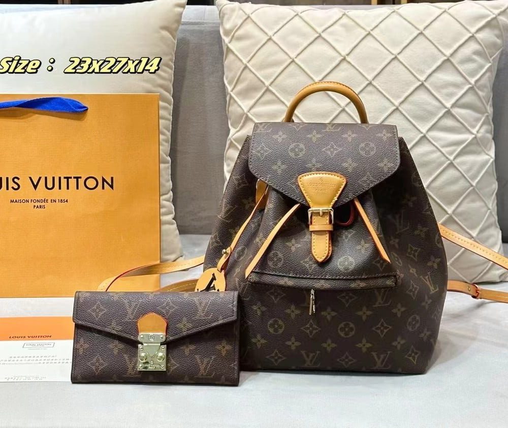 DBS-LC375 - Montsouris PM Handbag Deal