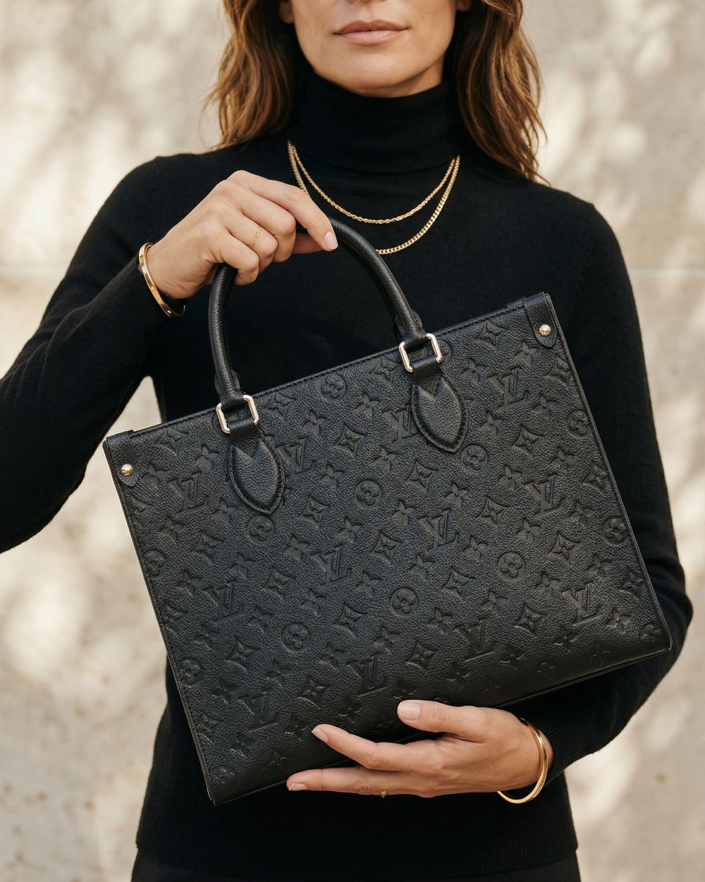 DBS-LC388 - Onthego MM Handbag Deal