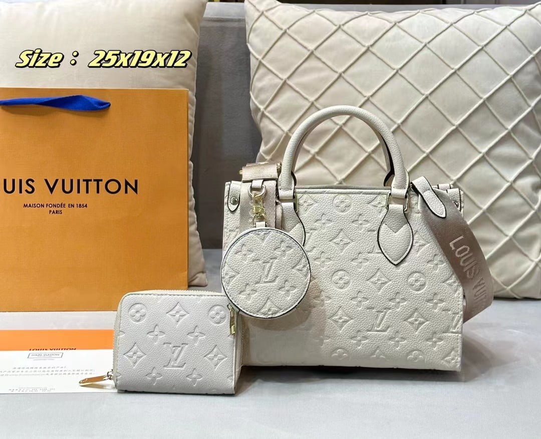 DBS-LC402 - Onthego PM Handbag Deal - Image 2