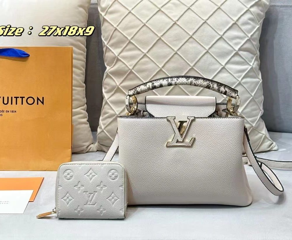 DBS-LC409 - Capucines BB Handbag Deal