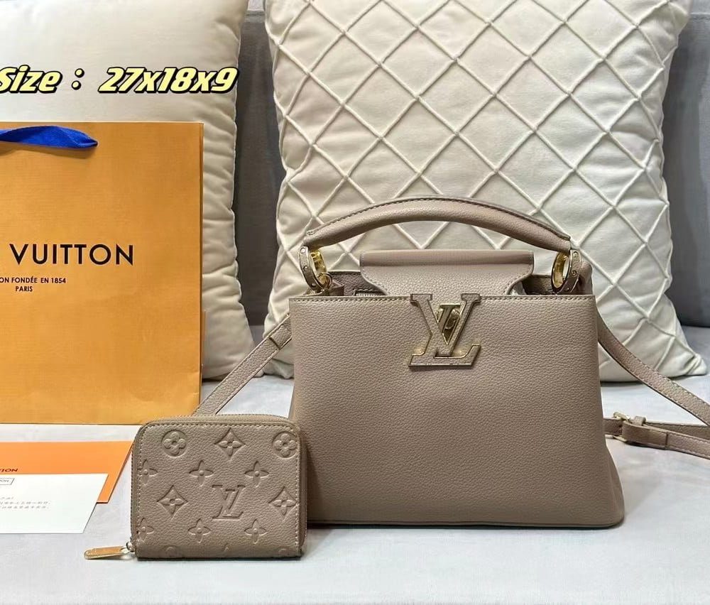 DBS-LC410 - Capucines BB Handbag Deal