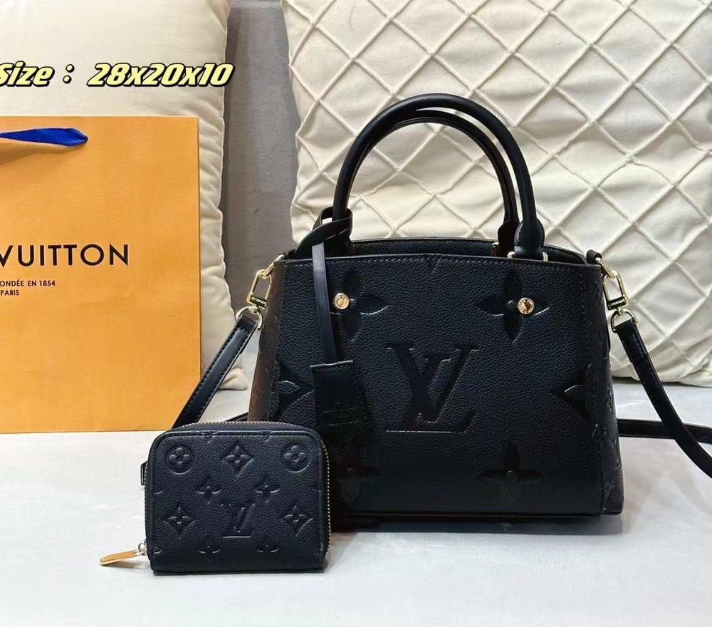 DBS-LC416 - Montaigne BB Handbag Deal