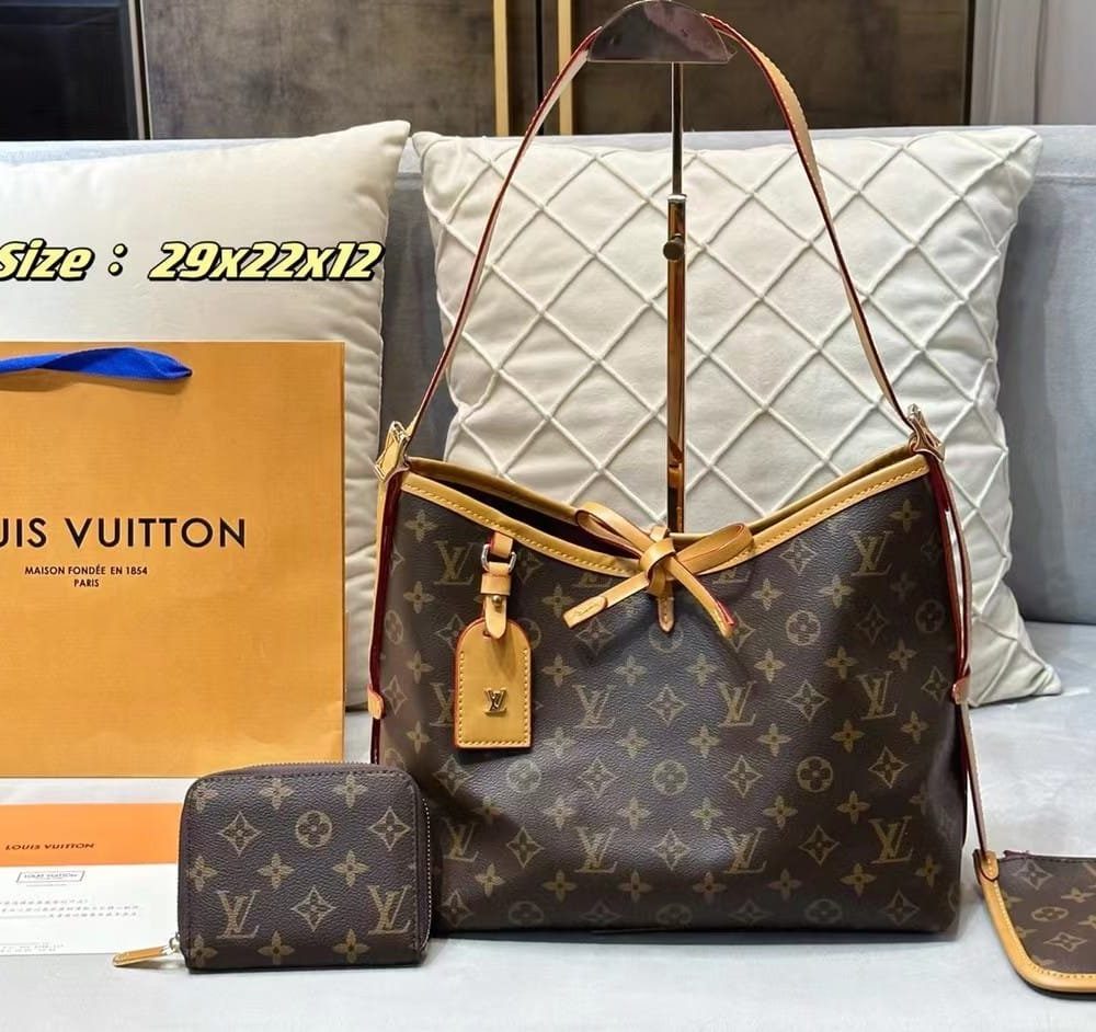 DBS-LC460 - CarryAll PM Handbag Deal