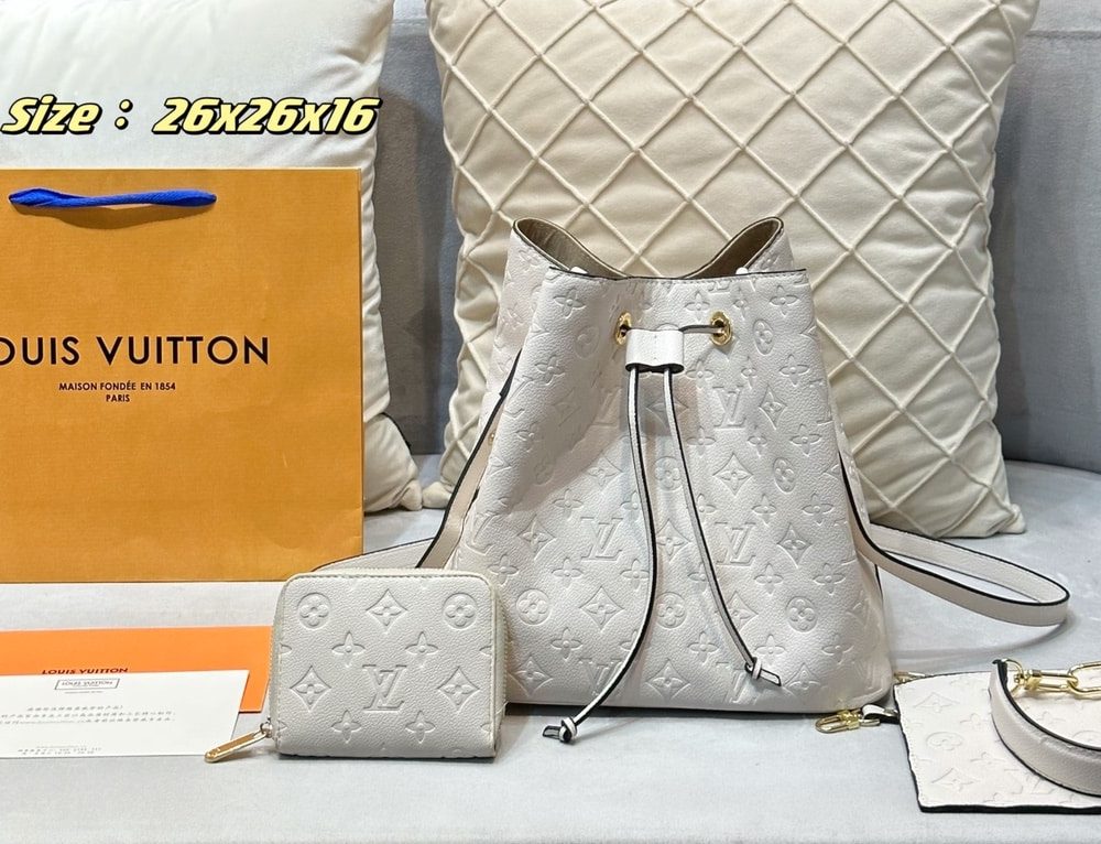 DBS-LC494 - NéoNóe MM Handbag Deal