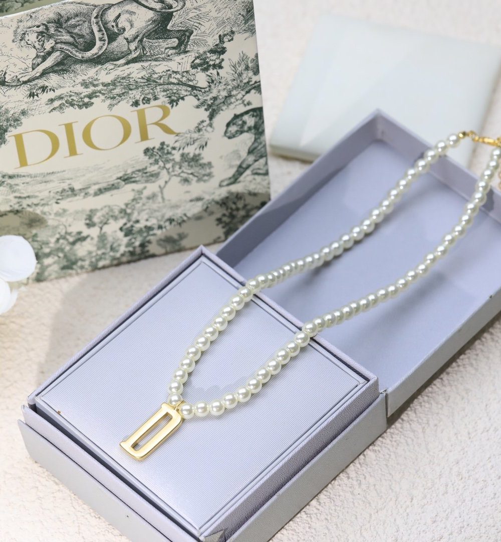 Dior Necklace