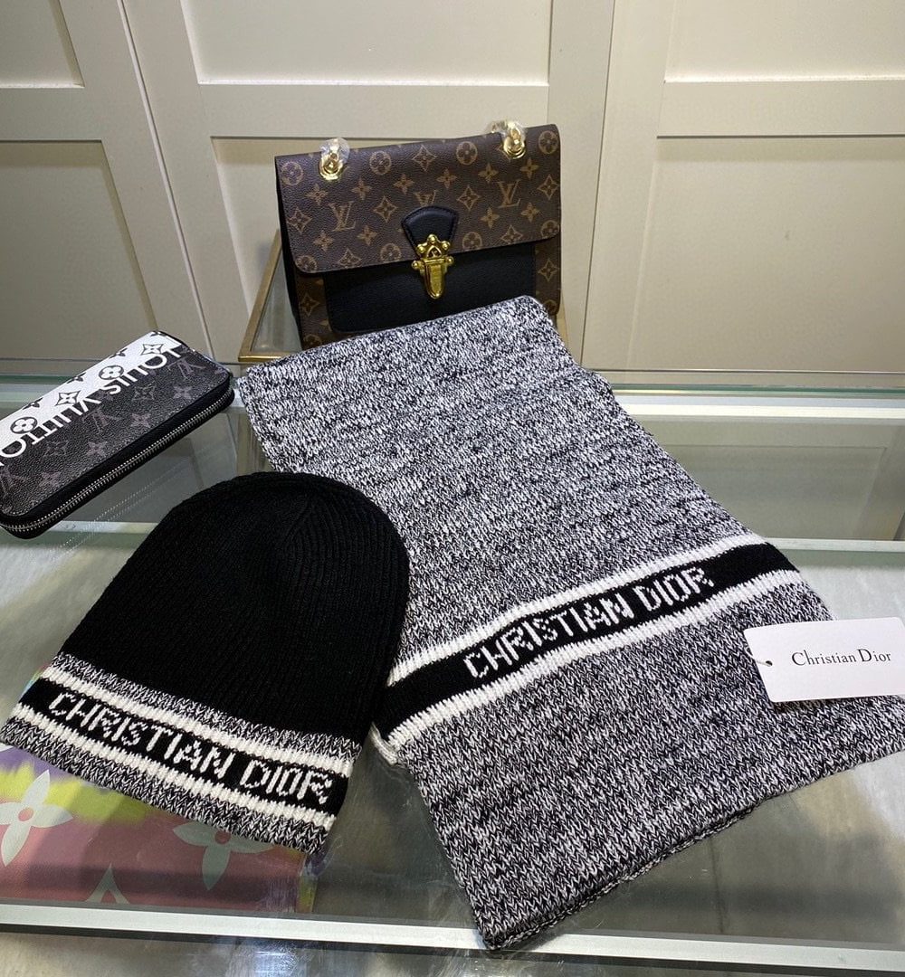 Dior Pompom Beanie & Scarf Set In Grey 