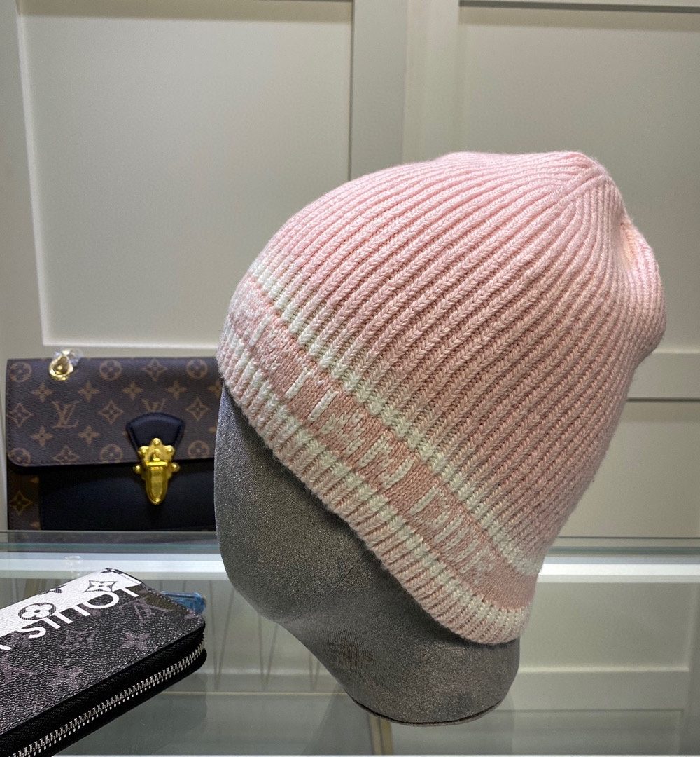 Dior Pompom Beanie In Pink