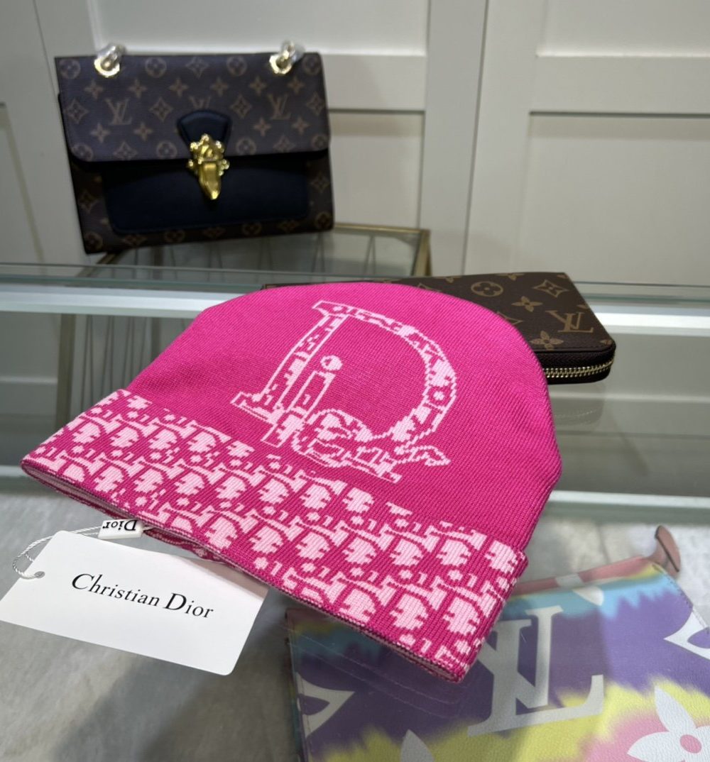 Dior Pompom Beanie In Pink