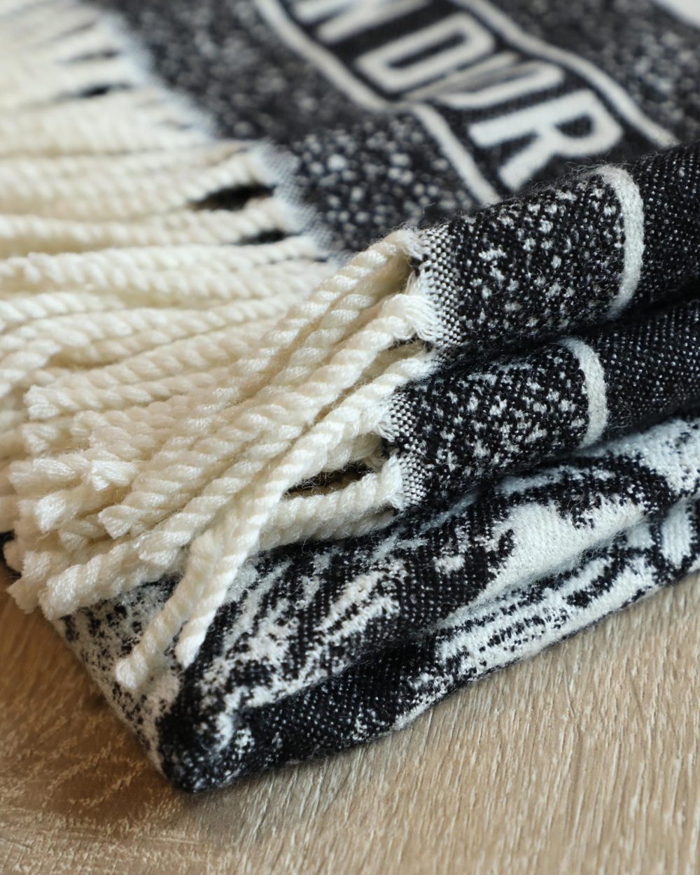 Dior Square Black and White Wool Scarf 150cm/59in 