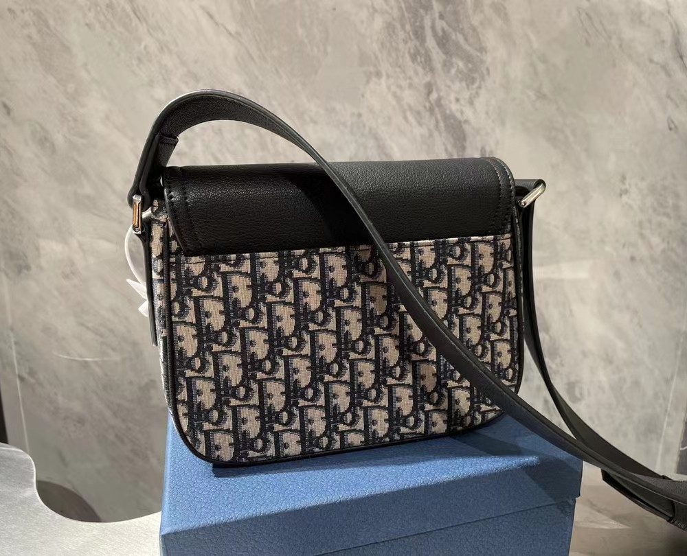 DM5027 - Dior Women’s Fashion Bag