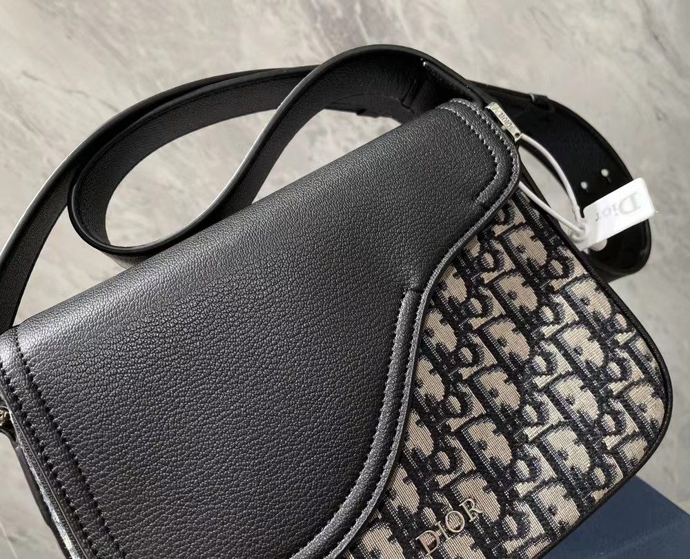 DM5027 - Dior Women’s Fashion Bag