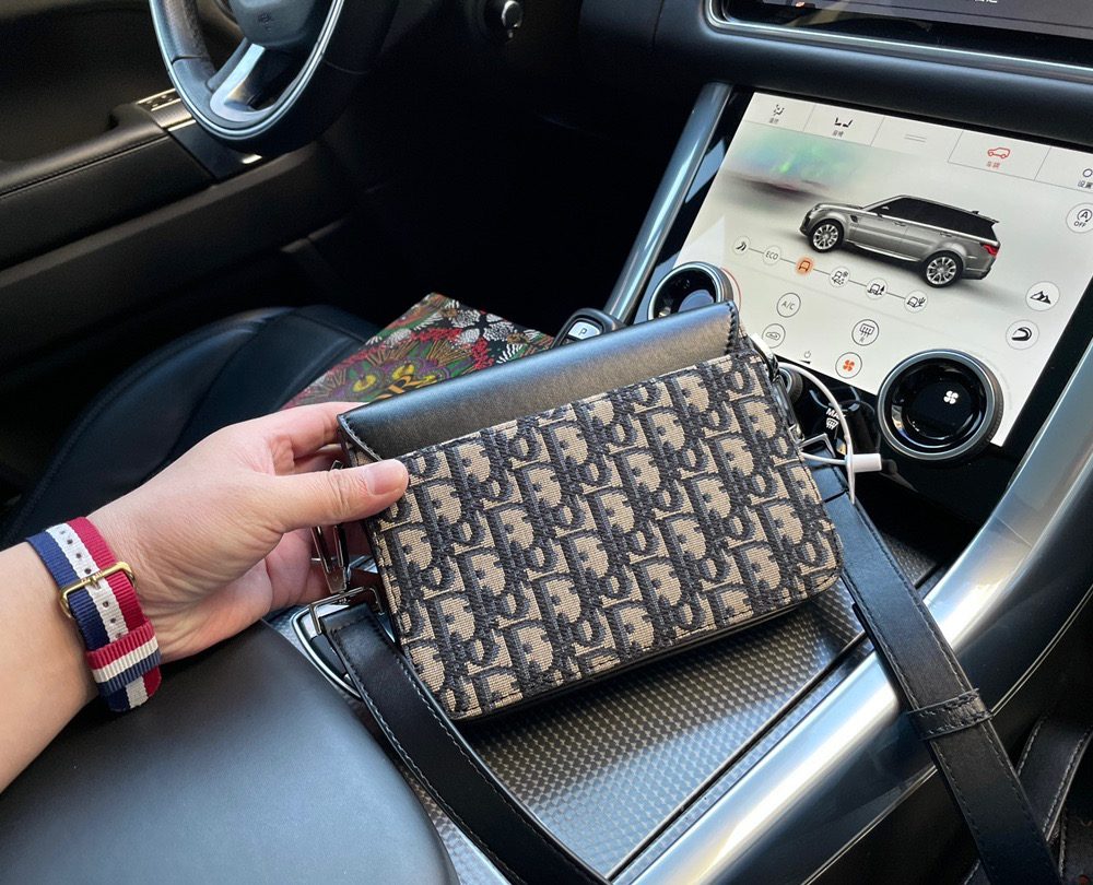 DM5042 - Dior Fashion Bag