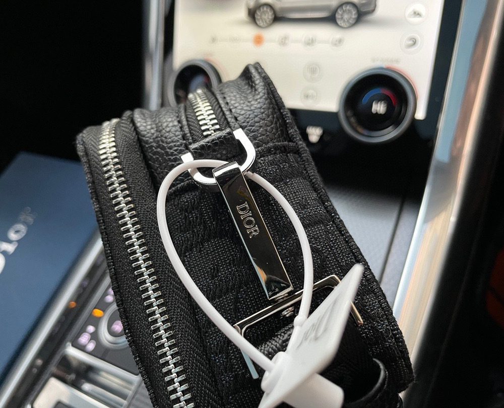 DM5043 - Dior Black Fashion Bag