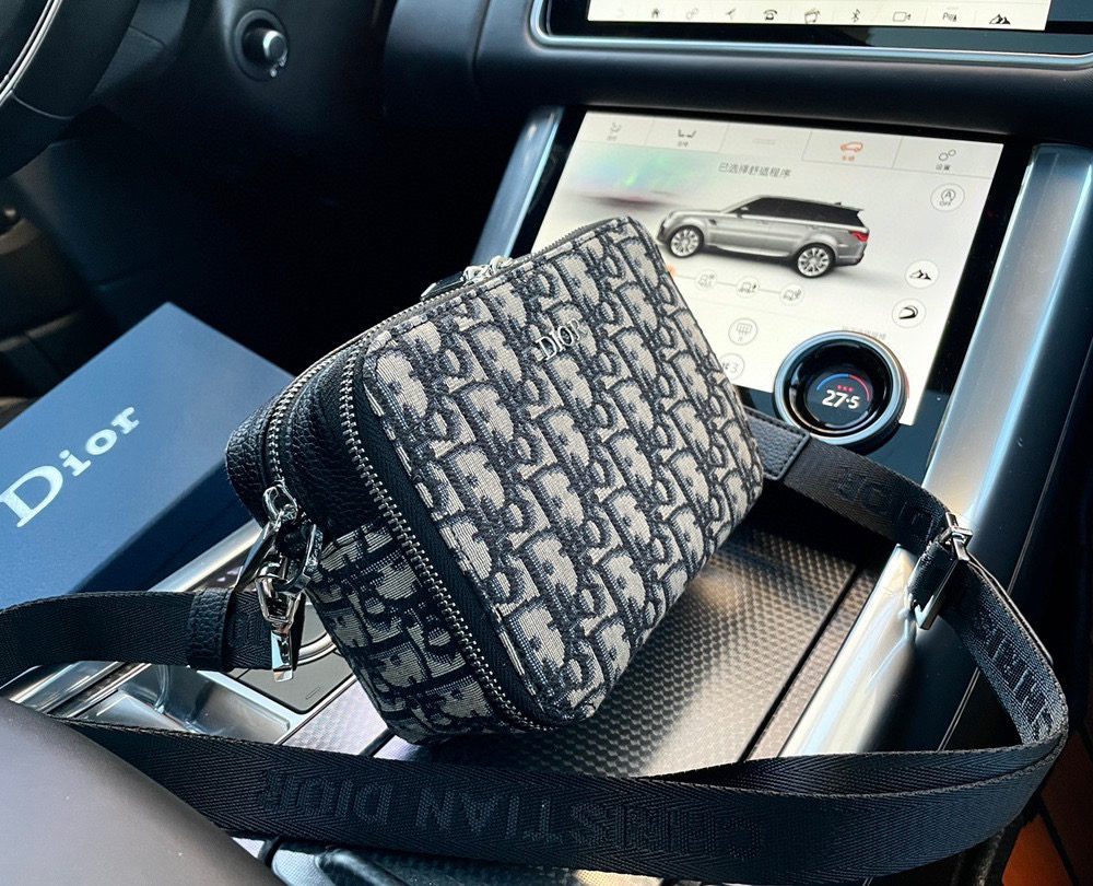 DM5043 - Dior Fashion Bag