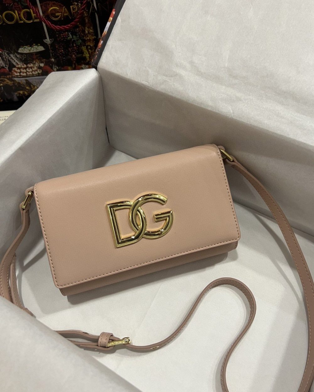 Dolce & Gabbana 3.5 Clutch Beige For Women 8.3in/21cm DG