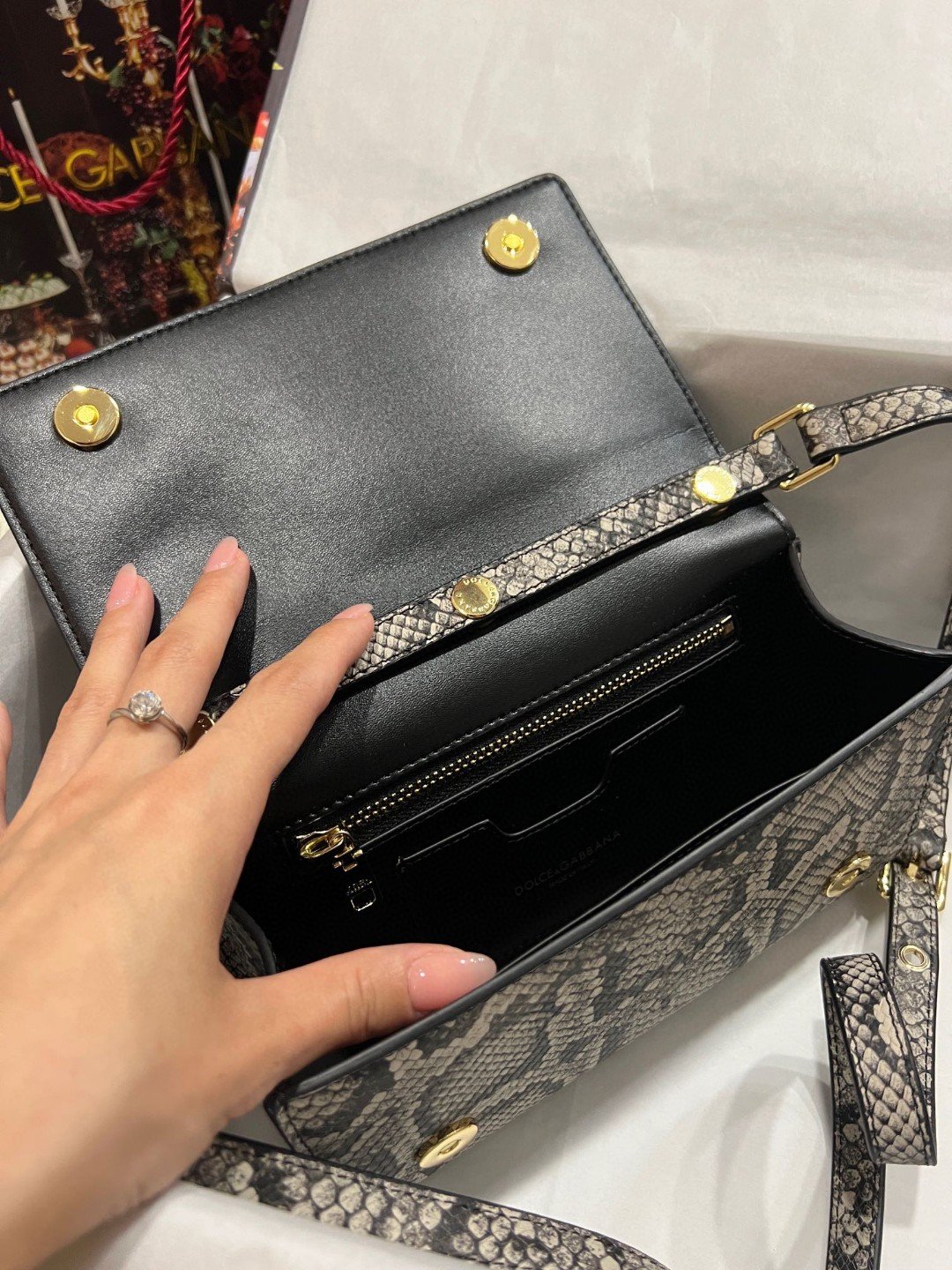 Dolce & Gabbana 3.5 Clutch Muticolour For Women 8.3in/21cm DG - Image 6