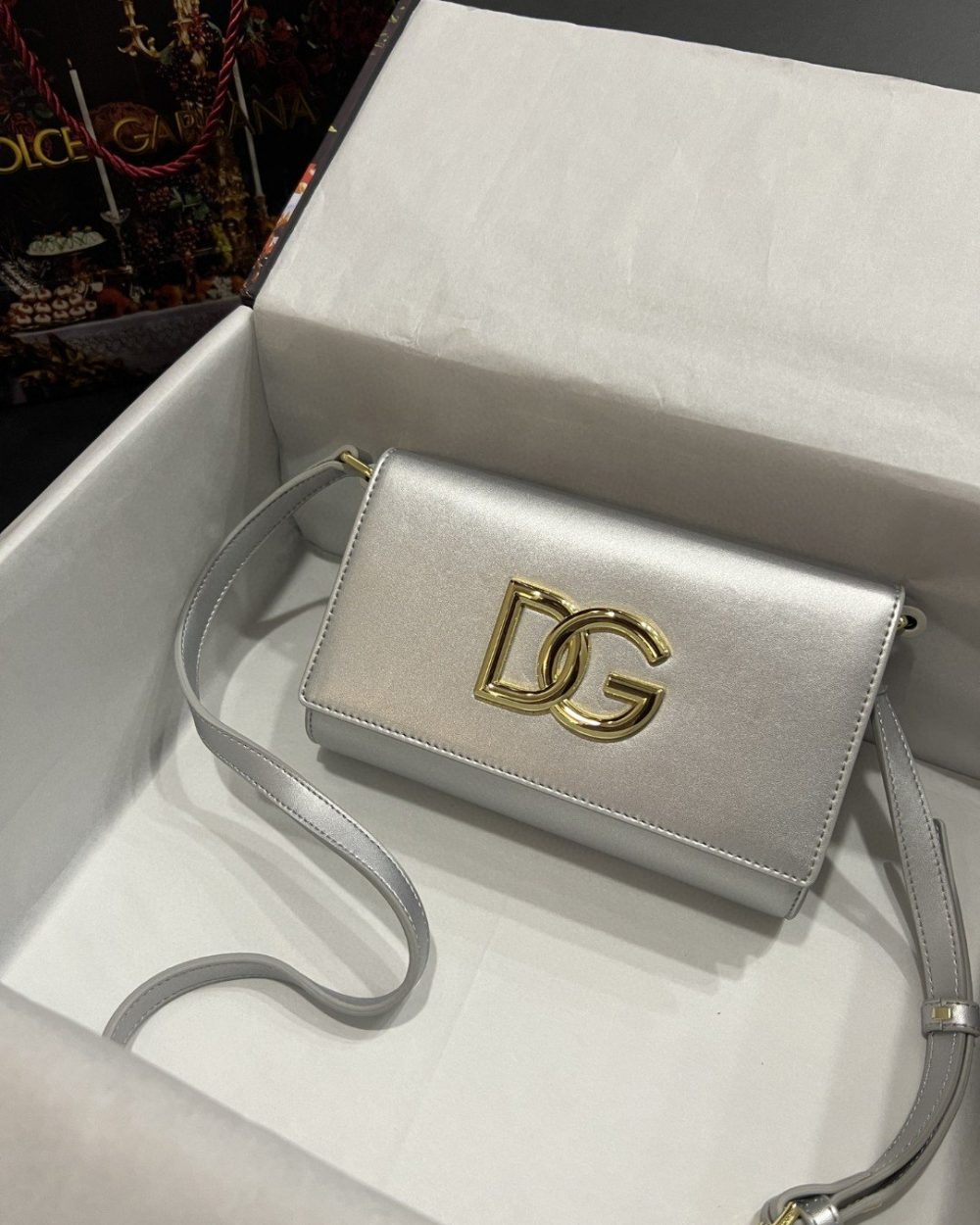 Dolce & Gabbana 3.5 Clutch Silver For Women 8.3in/21cm DG