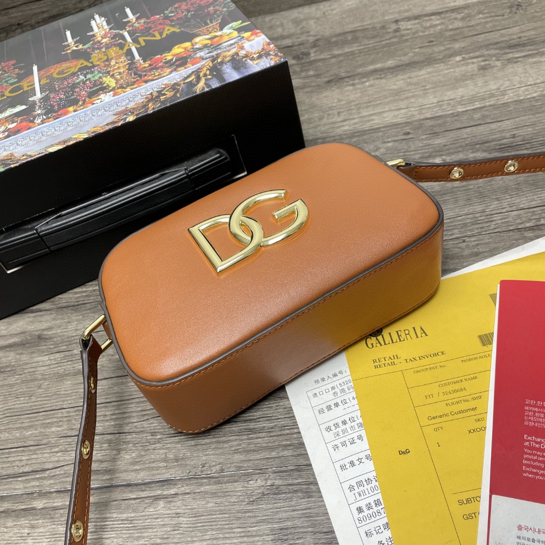 Dolce & Gabbana Crossbody 3.5 Bag Brown For Women 7.5in/19cm DG - Image 4