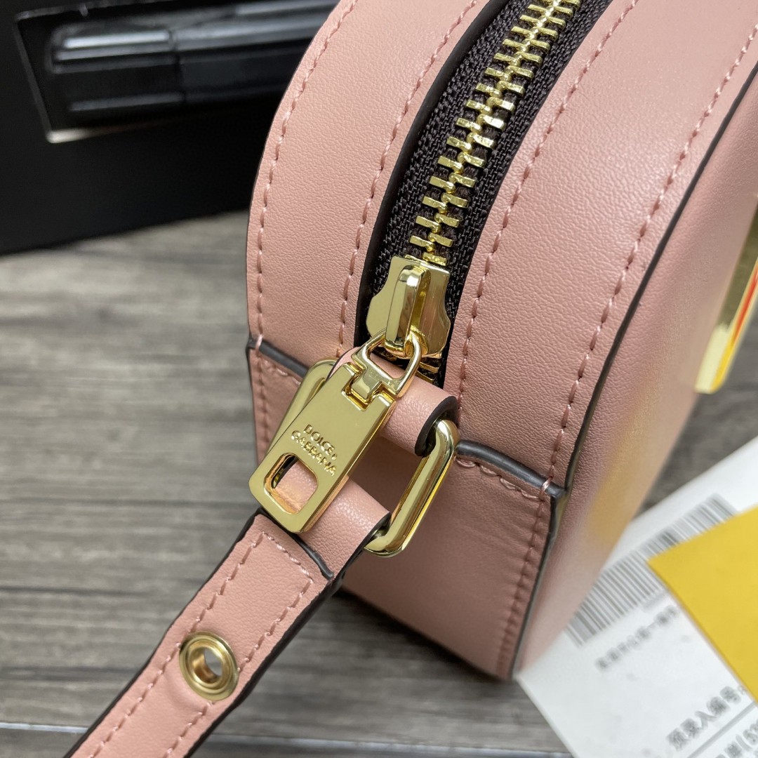 Dolce & Gabbana Crossbody 3.5 Bag Light Pink For Women 7.5in/19cm DG - Image 4