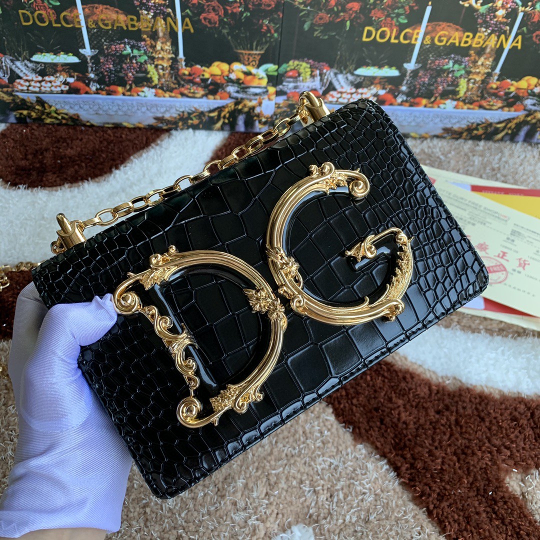 Dolce & Gabbana DG Girls Cross Body Bag Black For Women 8.3in/21cm DG - Image 2