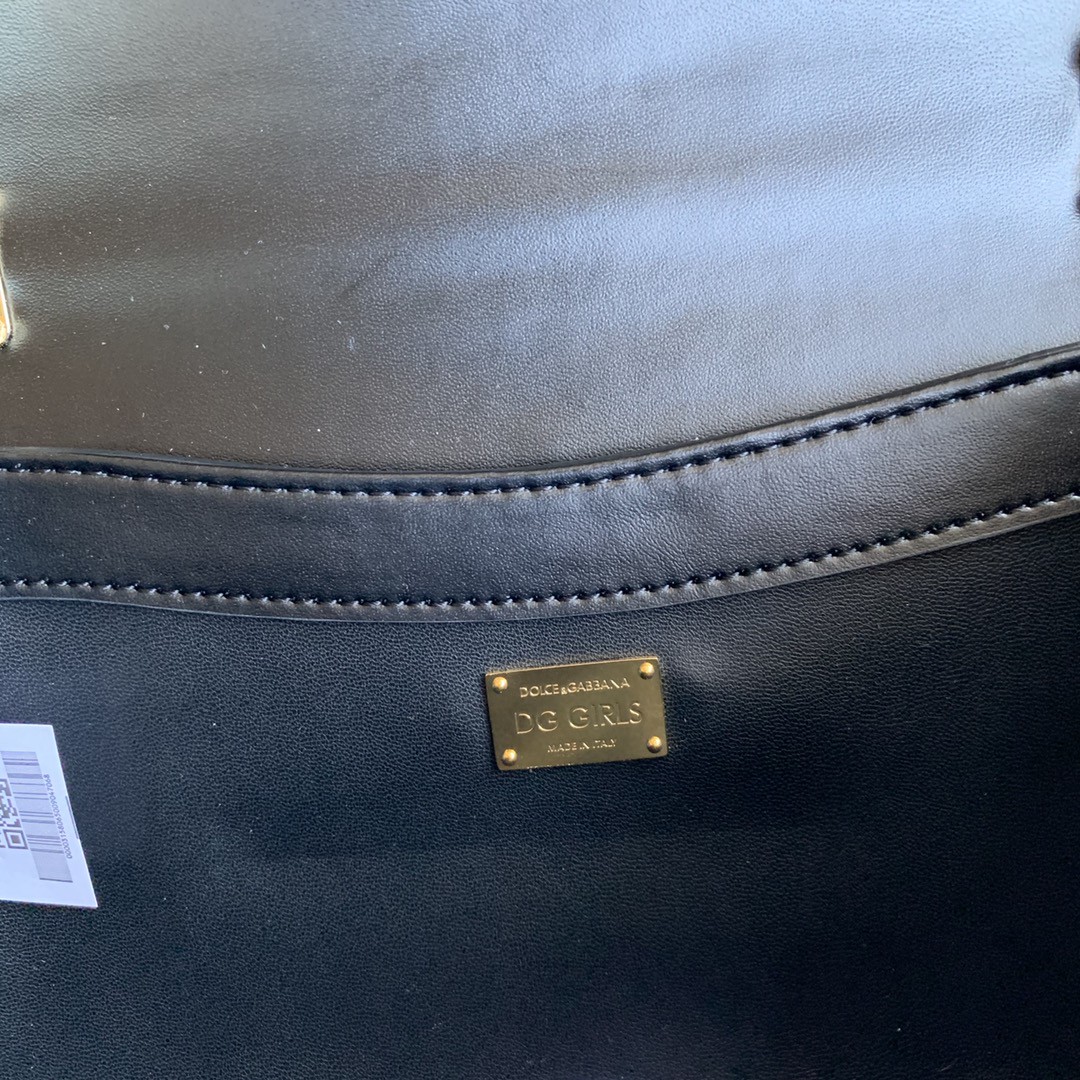 Dolce & Gabbana DG Girls Cross Body Bag Black For Women 8.3in/21cm DG - Image 8