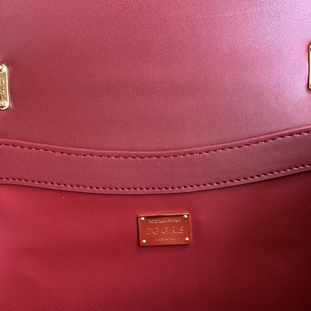 Dolce & Gabbana DG Girls CrossBody Bag Burgundy For Women 8.3in/21cm DG - Image 9