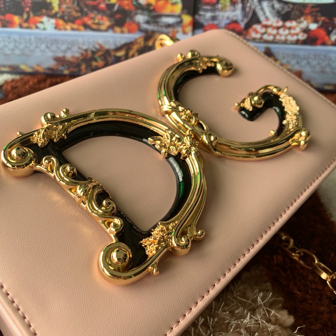 Dolce & Gabbana DG Girls CrossBody Bag Pink For Women 8.3in/21cm DG BB6498AZ80180412 - Image 7