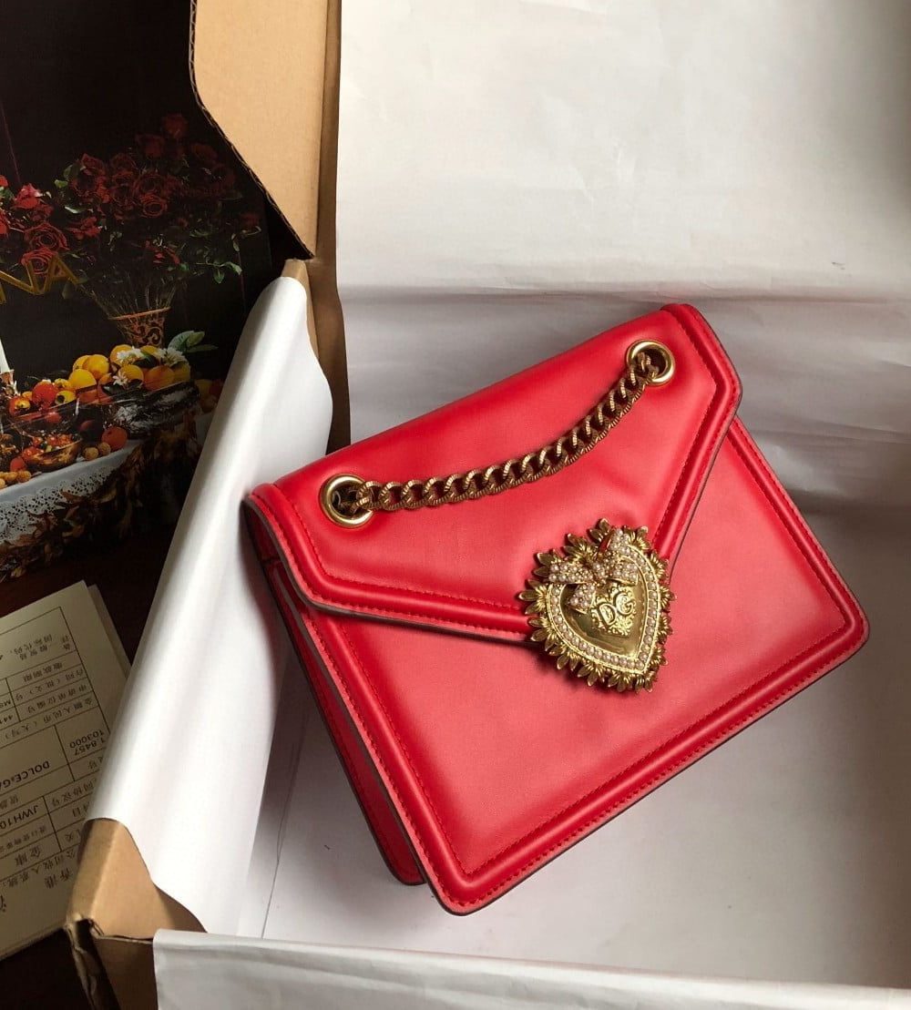 Dolce & Gabbana Medium Devotion Bag Red For Women 8.1in/20.5cm DG