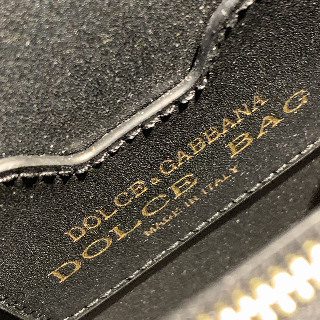 Dolce & Gabbana Medium Devotion Bag Silver For Women 9.5in/24cm - Image 3