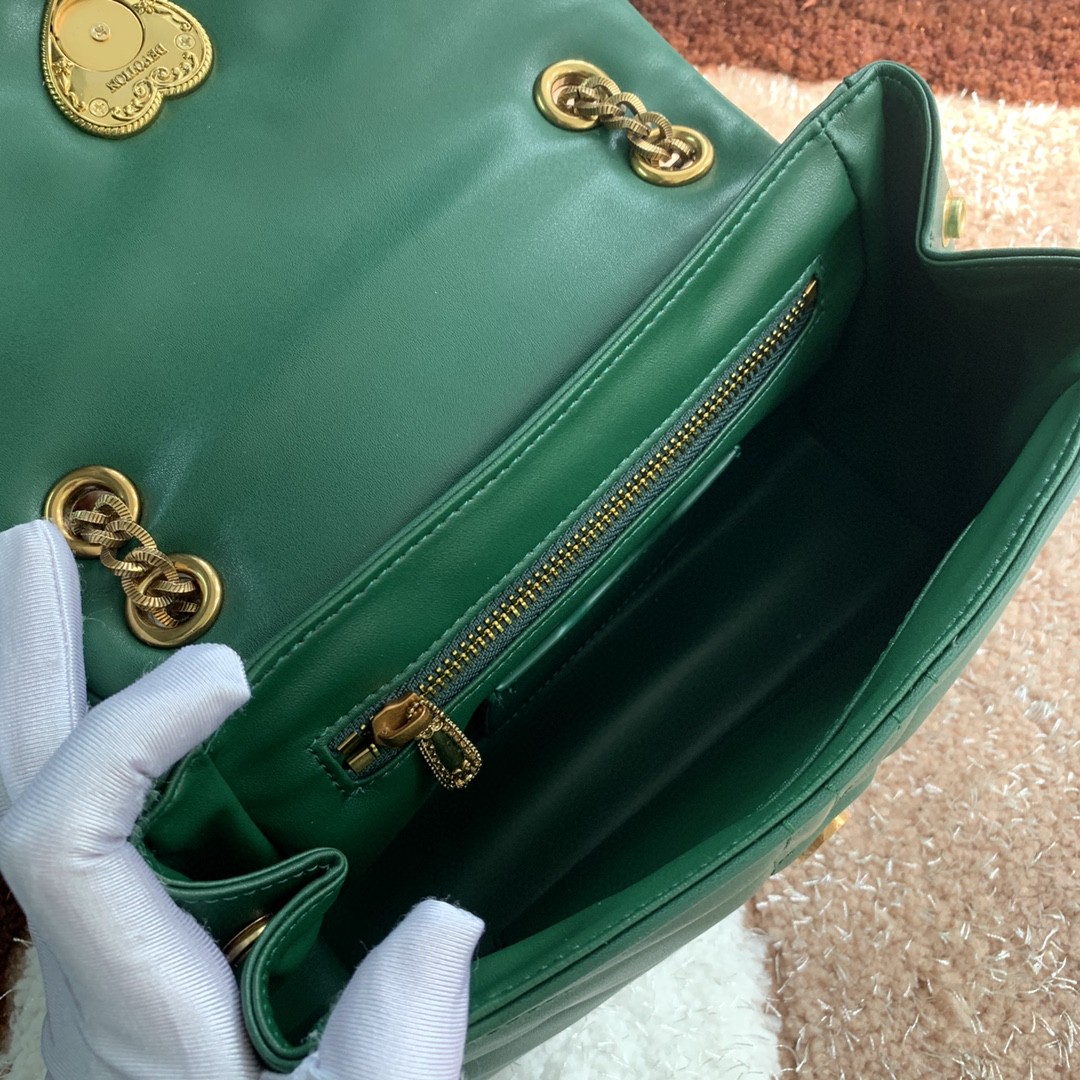 Dolce & Gabbana Medium Devotion Shoulder Bag In Quilted Nappa Green For Women 10.2in/26cm DG - Image 2