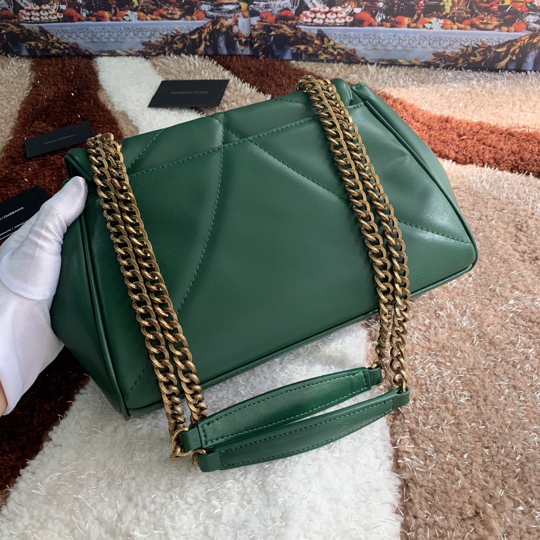 Dolce & Gabbana Medium Devotion Shoulder Bag In Quilted Nappa Green For Women 10.2in/26cm DG - Image 4