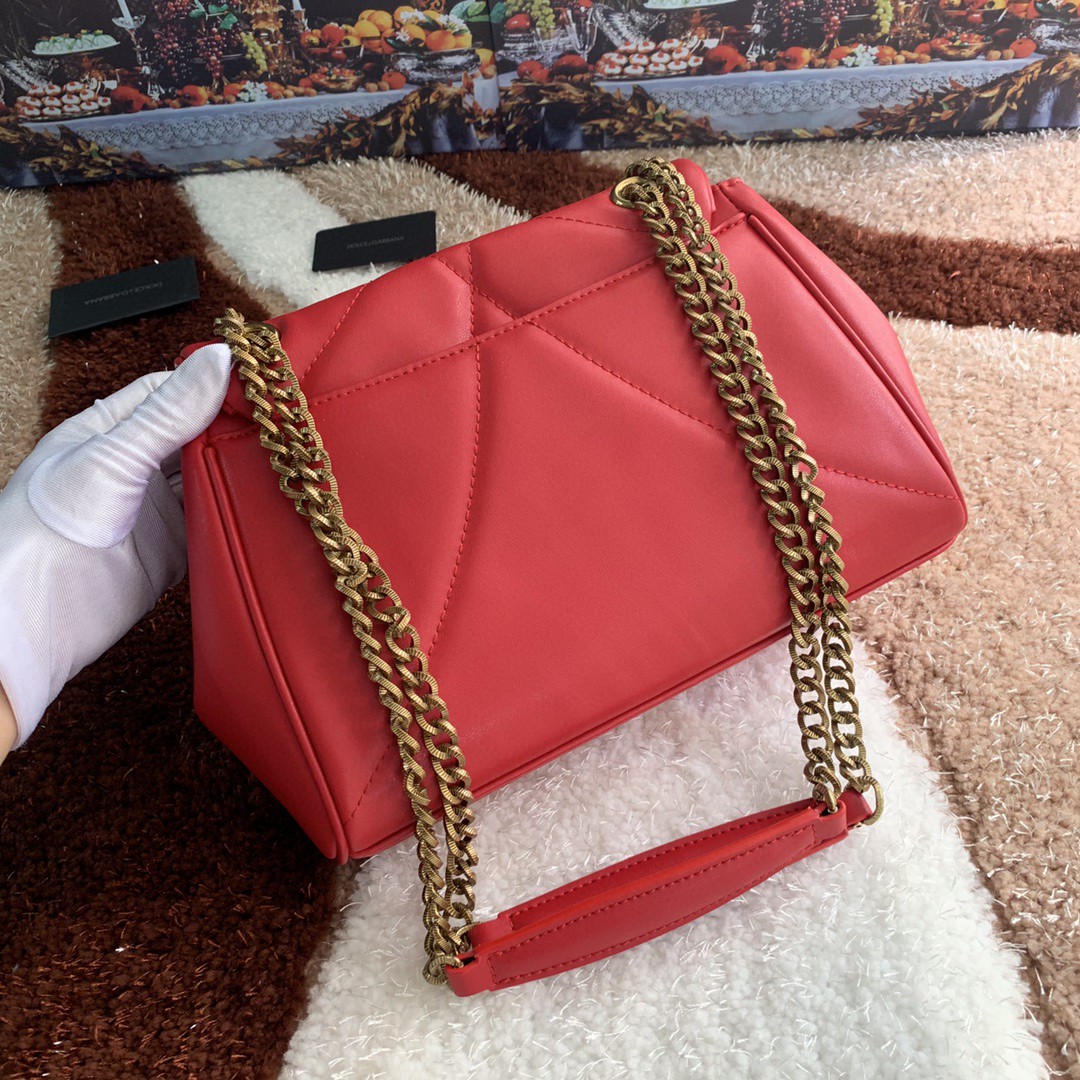 Dolce & Gabbana Medium Devotion Shoulder Bag In Quilted Nappa Red For Women 10.2in/26cm DG - Image 3